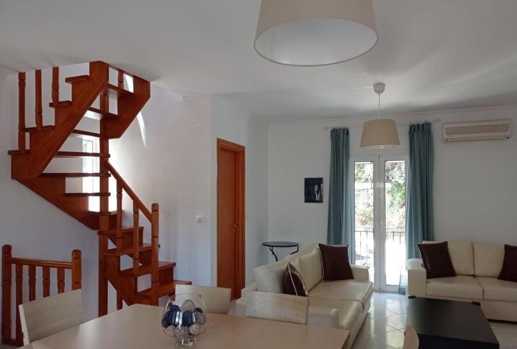 Hermes Holiday Home In The Port Of Sivota Bagian luar foto