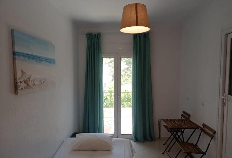 Hermes Holiday Home In The Port Of Sivota Bagian luar foto