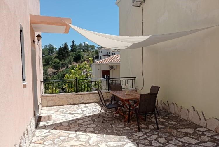Hermes Holiday Home In The Port Of Sivota Bagian luar foto